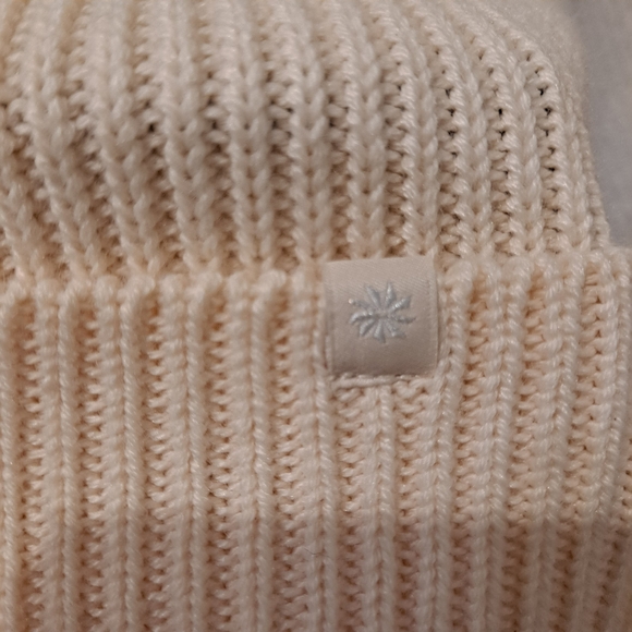 Cream Ribbed Knit Beanie - Picture 2 of 4